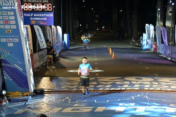 HO CHI MINH CITY NIGHT RUN EXIMBANK 2024 - Ảnh #2028294