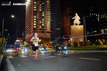 HO CHI MINH CITY NIGHT RUN EXIMBANK 2024 - Ảnh #1989414