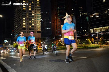 HO CHI MINH CITY NIGHT RUN EXIMBANK 2024 - Ảnh #1989904