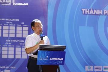 HO CHI MINH CITY NIGHT RUN EXIMBANK 2024 - Ảnh #1964518