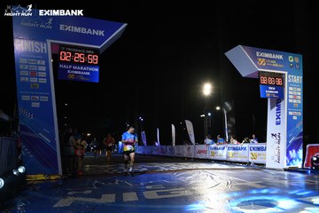 HO CHI MINH CITY NIGHT RUN EXIMBANK 2024 - Ảnh #2061268