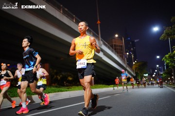 HO CHI MINH CITY NIGHT RUN EXIMBANK 2024 - Ảnh #1988992