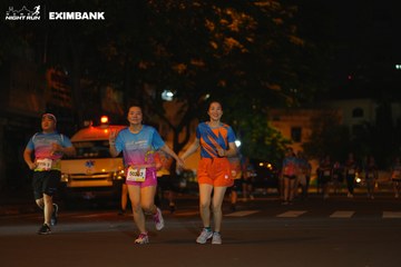 HO CHI MINH CITY NIGHT RUN EXIMBANK 2024 - Ảnh #2029237
