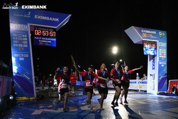 HO CHI MINH CITY NIGHT RUN EXIMBANK 2024 - Ảnh #2059710