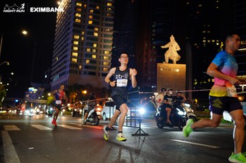 HO CHI MINH CITY NIGHT RUN EXIMBANK 2024 - Ảnh #1989168