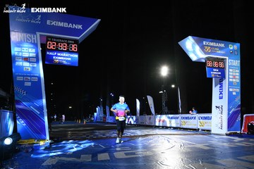 HO CHI MINH CITY NIGHT RUN EXIMBANK 2024 - Ảnh #2063391