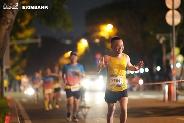 HO CHI MINH CITY NIGHT RUN EXIMBANK 2024 - Ảnh #2160263