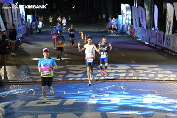 HO CHI MINH CITY NIGHT RUN EXIMBANK 2024 - Ảnh #2033123