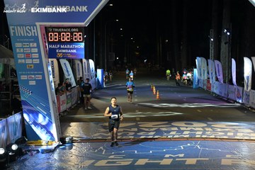 HO CHI MINH CITY NIGHT RUN EXIMBANK 2024 - Ảnh #2029934
