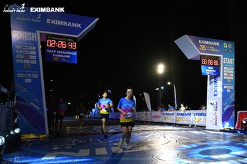HO CHI MINH CITY NIGHT RUN EXIMBANK 2024 - Ảnh #2062408