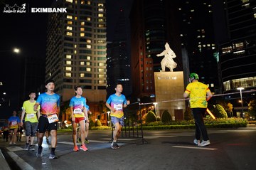 HO CHI MINH CITY NIGHT RUN EXIMBANK 2024 - Ảnh #1990771