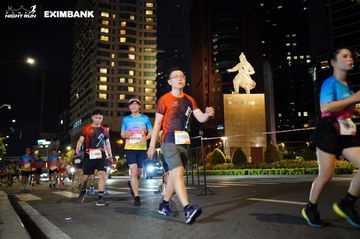 HO CHI MINH CITY NIGHT RUN EXIMBANK 2024 - Ảnh #1990697