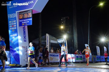 HO CHI MINH CITY NIGHT RUN EXIMBANK 2024 - Ảnh #2033333