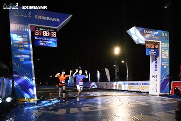HO CHI MINH CITY NIGHT RUN EXIMBANK 2024 - Ảnh #2063733