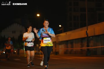 HO CHI MINH CITY NIGHT RUN EXIMBANK 2024 - Ảnh #2028782