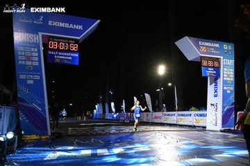 HO CHI MINH CITY NIGHT RUN EXIMBANK 2024 - Ảnh #2062385