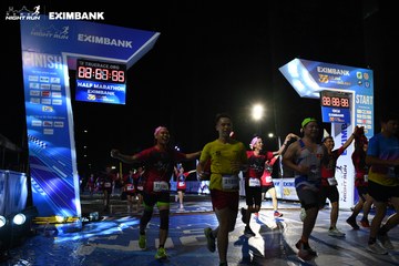 HO CHI MINH CITY NIGHT RUN EXIMBANK 2024 - Ảnh #2059637