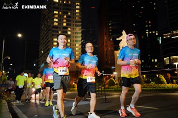 HO CHI MINH CITY NIGHT RUN EXIMBANK 2024 - Ảnh #1990570