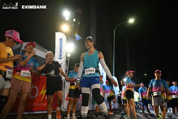 HO CHI MINH CITY NIGHT RUN EXIMBANK 2024 - Ảnh #1970387
