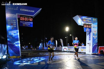 HO CHI MINH CITY NIGHT RUN EXIMBANK 2024 - Ảnh #2062254
