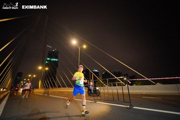 HO CHI MINH CITY NIGHT RUN EXIMBANK 2024 - Ảnh #2026128