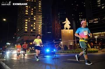 HO CHI MINH CITY NIGHT RUN EXIMBANK 2024 - Ảnh #1990849