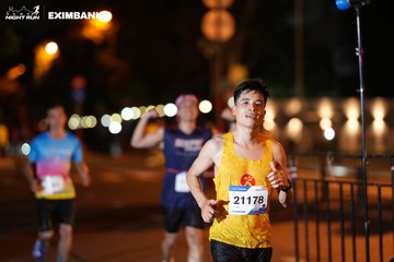 HO CHI MINH CITY NIGHT RUN EXIMBANK 2024 - Ảnh #2159099