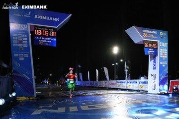 HO CHI MINH CITY NIGHT RUN EXIMBANK 2024 - Ảnh #2065236