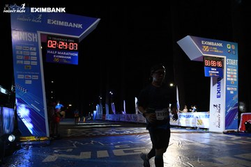 HO CHI MINH CITY NIGHT RUN EXIMBANK 2024 - Ảnh #2059414