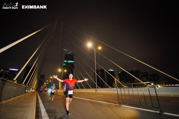 HO CHI MINH CITY NIGHT RUN EXIMBANK 2024 - Ảnh #2026065