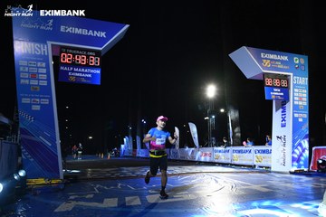 HO CHI MINH CITY NIGHT RUN EXIMBANK 2024 - Ảnh #2063595