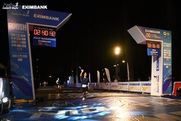HO CHI MINH CITY NIGHT RUN EXIMBANK 2024 - Ảnh #2061577
