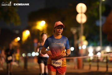 HO CHI MINH CITY NIGHT RUN EXIMBANK 2024 - Ảnh #2160213
