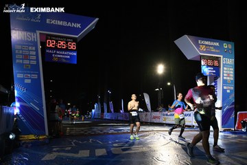 HO CHI MINH CITY NIGHT RUN EXIMBANK 2024 - Ảnh #2061247