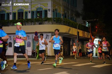 HO CHI MINH CITY NIGHT RUN EXIMBANK 2024 - Ảnh #2031233