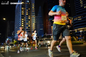 HO CHI MINH CITY NIGHT RUN EXIMBANK 2024 - Ảnh #1989982