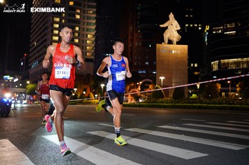 HO CHI MINH CITY NIGHT RUN EXIMBANK 2024 - Ảnh #1989013