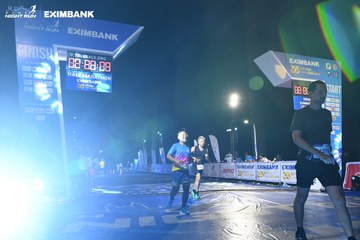 HO CHI MINH CITY NIGHT RUN EXIMBANK 2024 - Ảnh #2061519