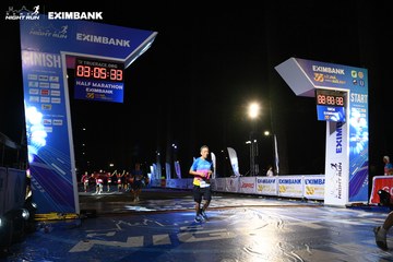 HO CHI MINH CITY NIGHT RUN EXIMBANK 2024 - Ảnh #2064301