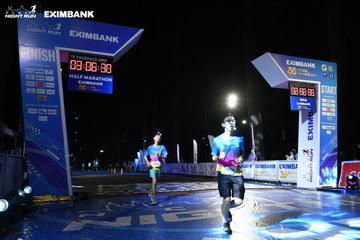 HO CHI MINH CITY NIGHT RUN EXIMBANK 2024 - Ảnh #2065539