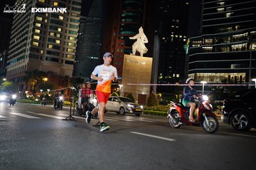 HO CHI MINH CITY NIGHT RUN EXIMBANK 2024 - Ảnh #1989162