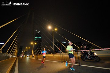 HO CHI MINH CITY NIGHT RUN EXIMBANK 2024 - Ảnh #2024019