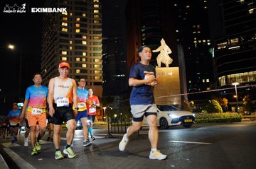 HO CHI MINH CITY NIGHT RUN EXIMBANK 2024 - Ảnh #1990340