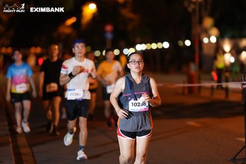 HO CHI MINH CITY NIGHT RUN EXIMBANK 2024 - Ảnh #2159020