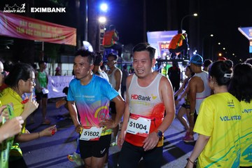 HO CHI MINH CITY NIGHT RUN EXIMBANK 2024 - Ảnh #2012293