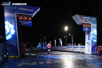 HO CHI MINH CITY NIGHT RUN EXIMBANK 2024 - Ảnh #2059594