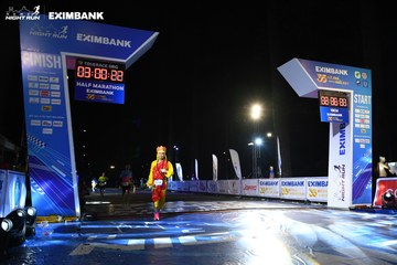HO CHI MINH CITY NIGHT RUN EXIMBANK 2024 - Ảnh #2061213