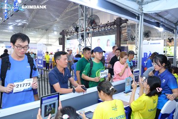 HO CHI MINH CITY NIGHT RUN EXIMBANK 2024 - Ảnh #1965537