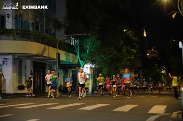 HO CHI MINH CITY NIGHT RUN EXIMBANK 2024 - Ảnh #2031156