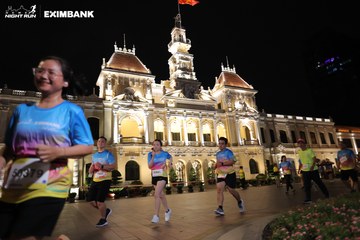 HO CHI MINH CITY NIGHT RUN EXIMBANK 2024 - Ảnh #2102515